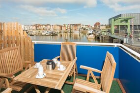 City-Marina Cuxhaven, Oberdeck